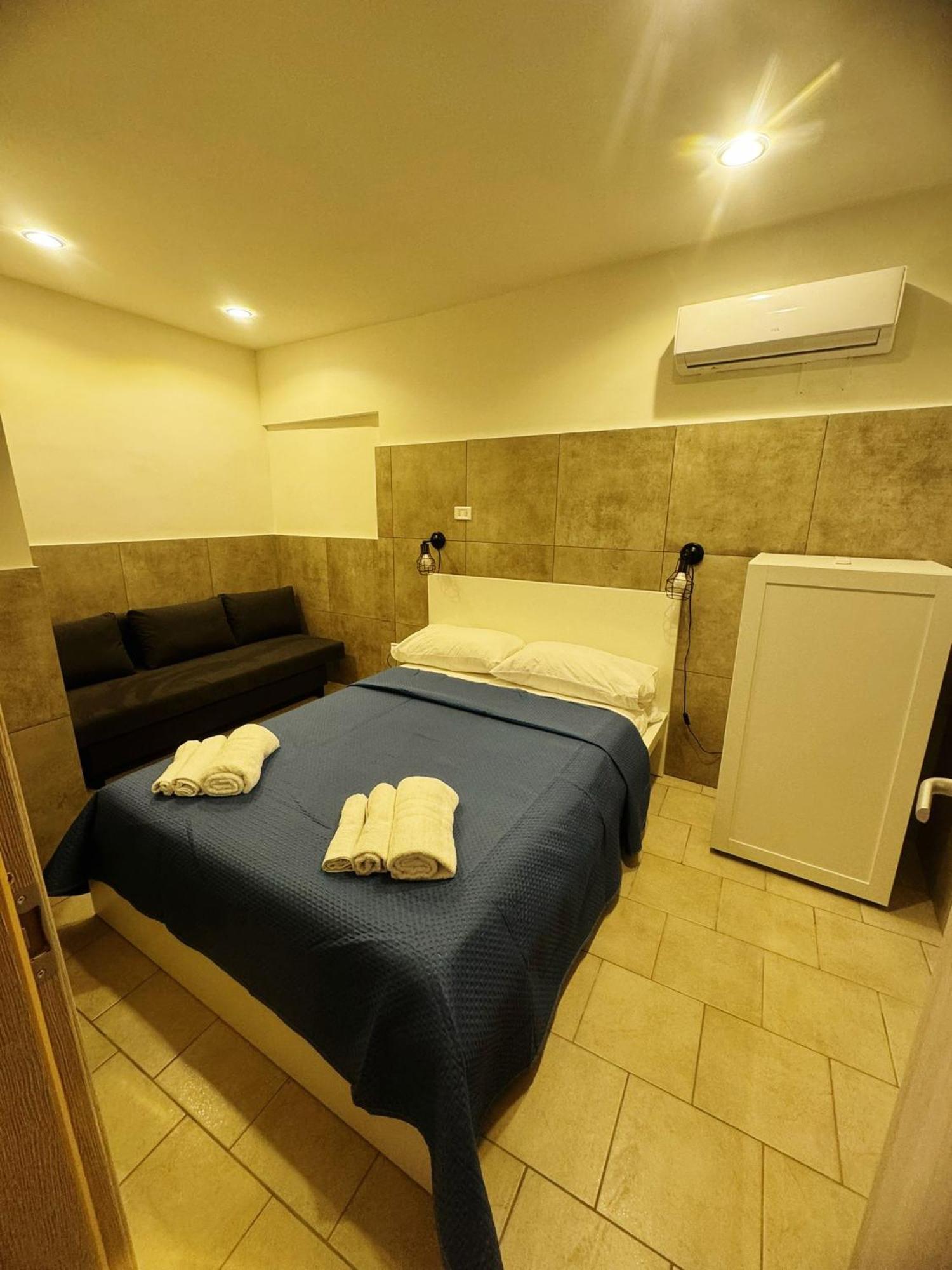 Terrazza Miracoli Napoli Lejlighedshotel Eksteriør billede