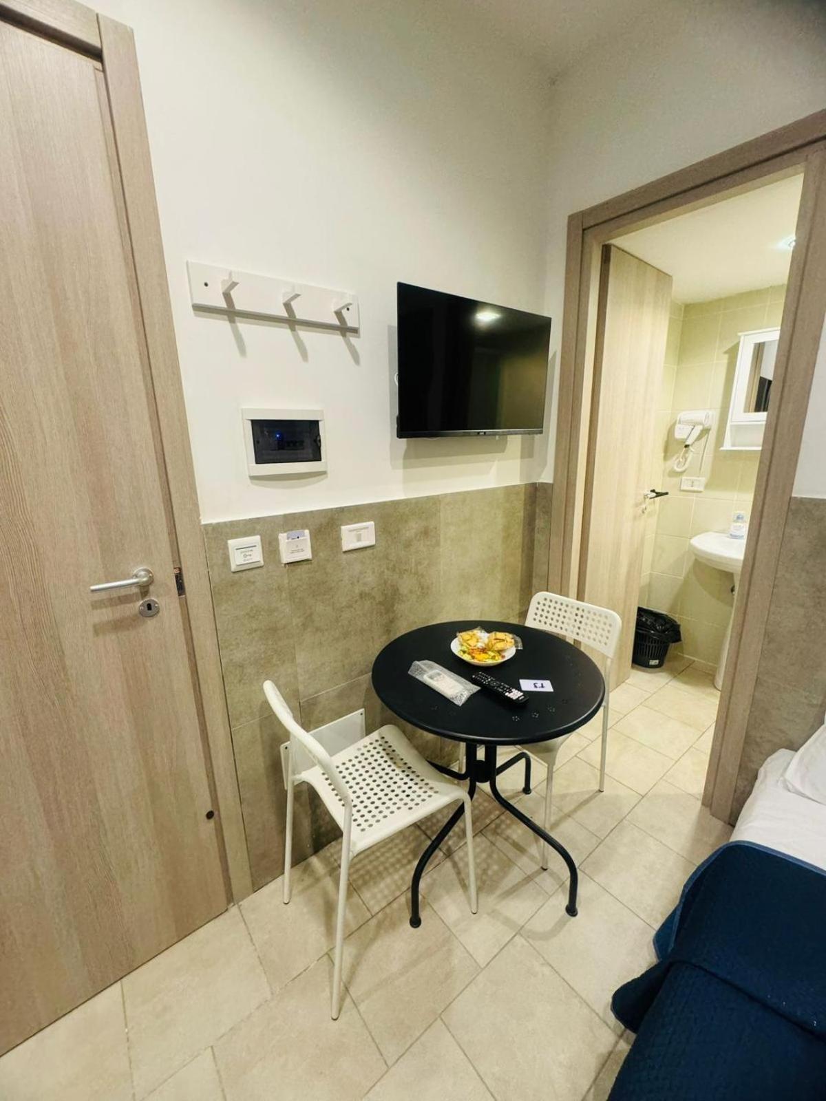 Terrazza Miracoli Napoli Lejlighedshotel Eksteriør billede